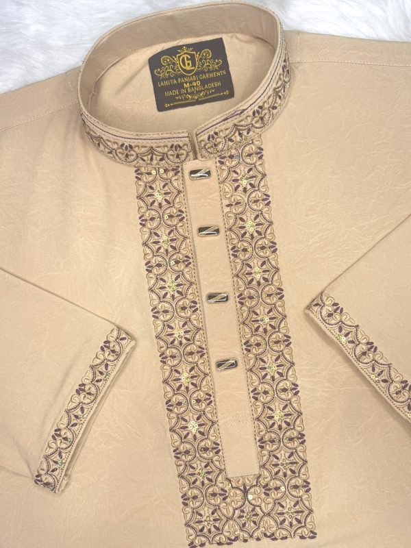 Code: S- 24 - Image 1