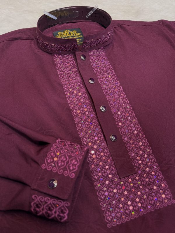 Code: V - 23 - Image 1