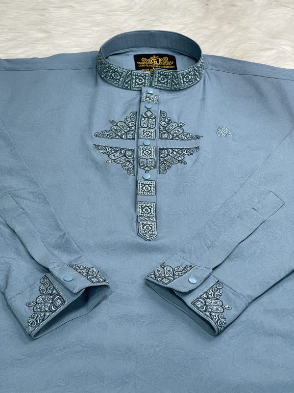 Code: V - 90 - Image 1